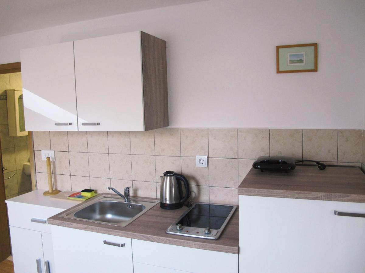 Apartment Ivna Pula Buitenkant foto